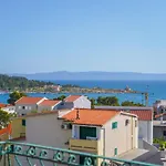 Lean Apartment Makarska