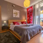 Lean Apartment Makarska