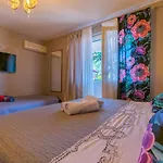 Lean Apartment *