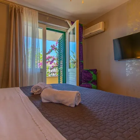 Apartment Lean Makarska