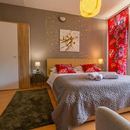 Apartment Lean Makarska