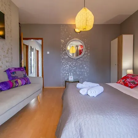 Lean Apartman