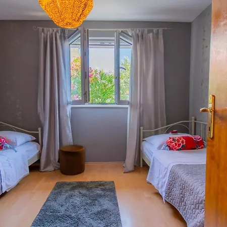 Lean Apartament Makarska