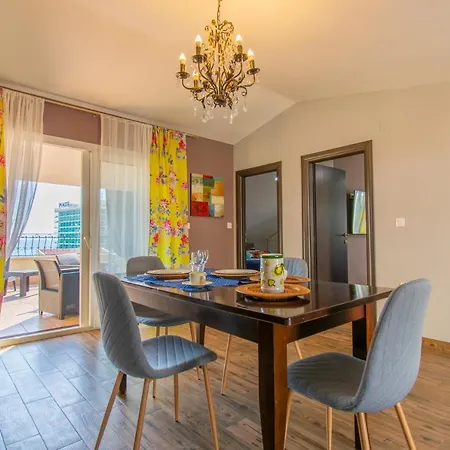 Lean Apartament Makarska